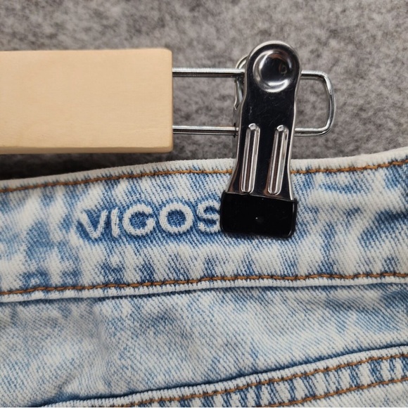 Vigoss Bermuda Cut Off Blue Denim High Rise Shorts Size 24 NWT - Picture 4 of 7
